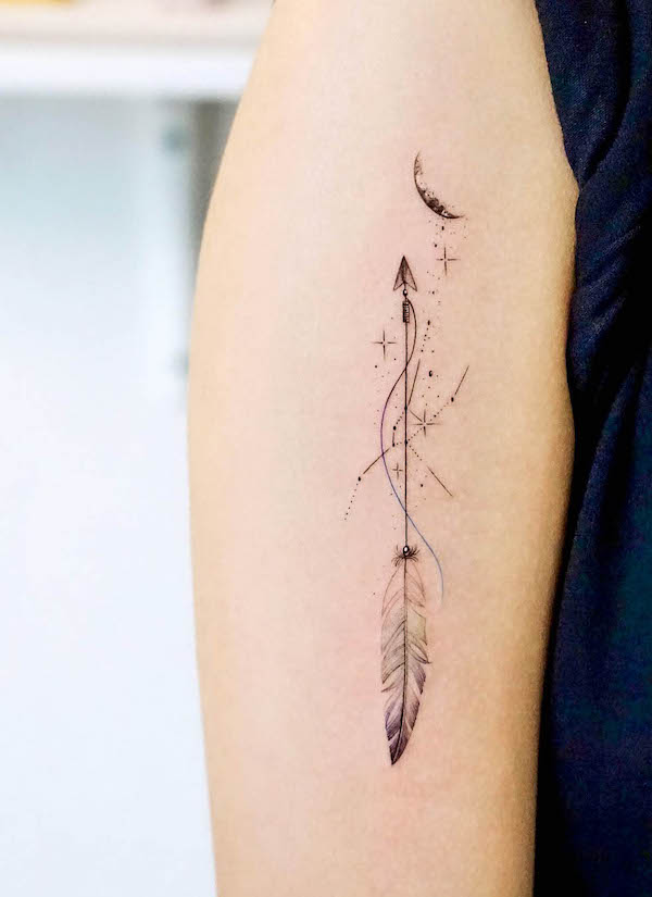 Light as feather by @tattooist_giho_