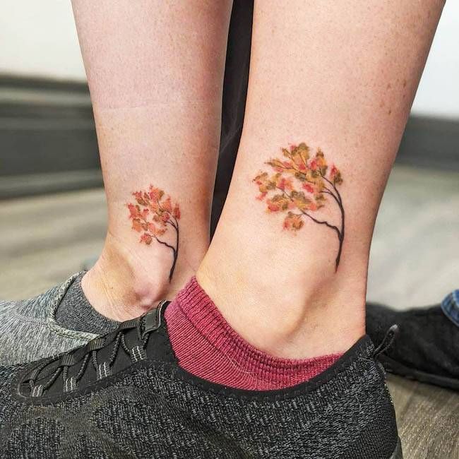 Los tatuajes de los árboles por @lavender.tattoos- Tatuajes minimalistas a juego para hermanos